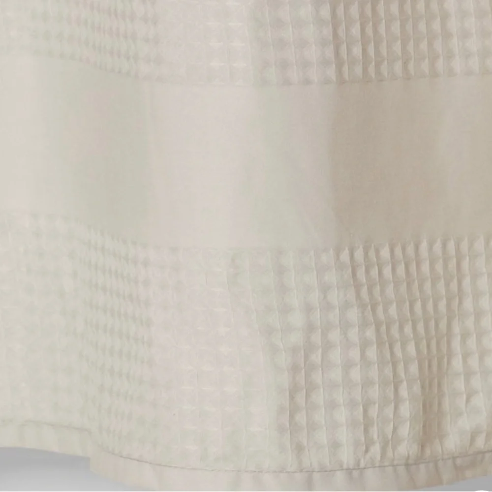 NWT. Gray Waffle Shower Curtain by Threshold. 72 inches x 72 inches. $20.